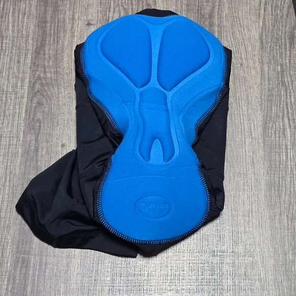 Baleaf Padded Cycling Capri - Never Worn - Picture 2 of 4